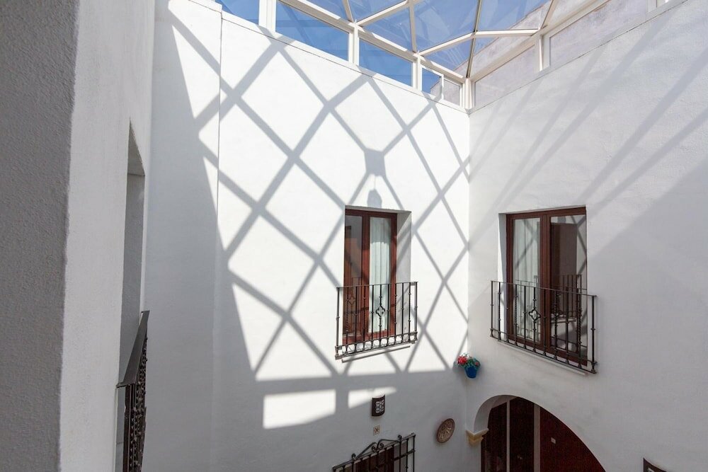 Фото Los Omeyas Hotel