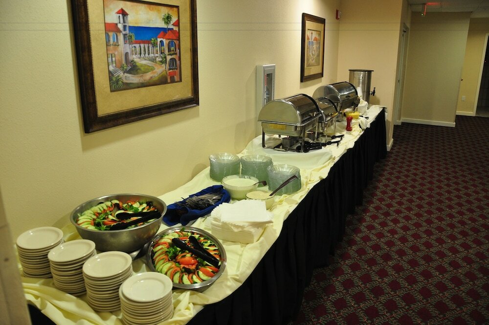 Фото Grande Shores Ocean Resort