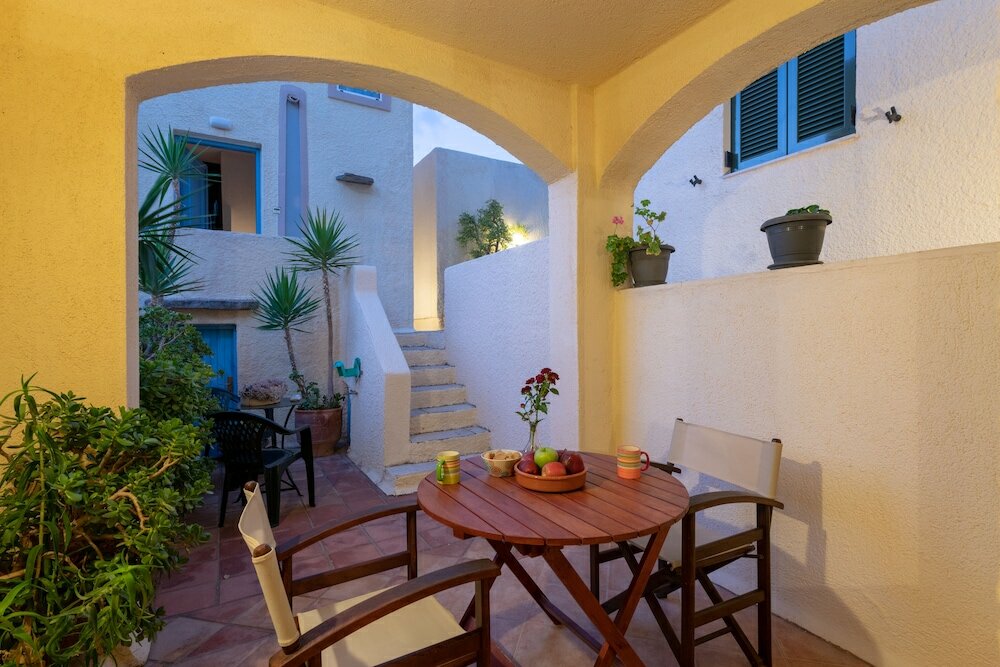 Фото Porto Sisi Hotel Apartments