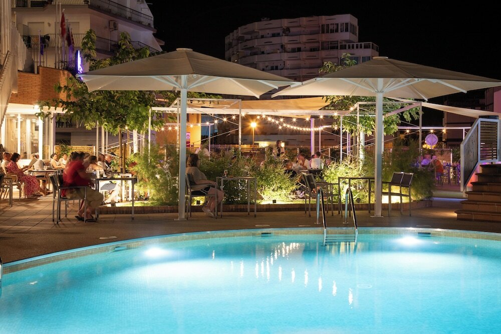 Фото Hotel Prestige Sant Marc