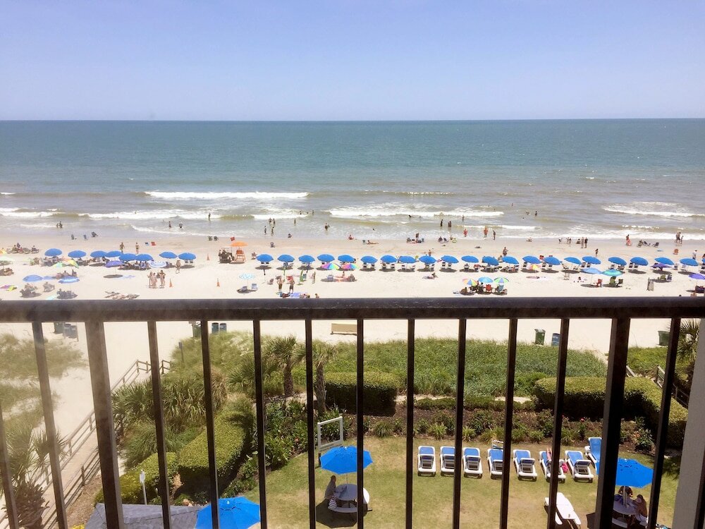 Фото Grande Shores Ocean Resort