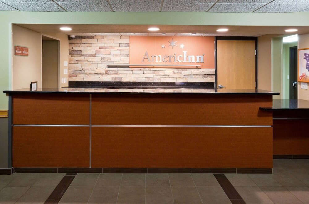 Фото AmericInn by Wyndham Grafton