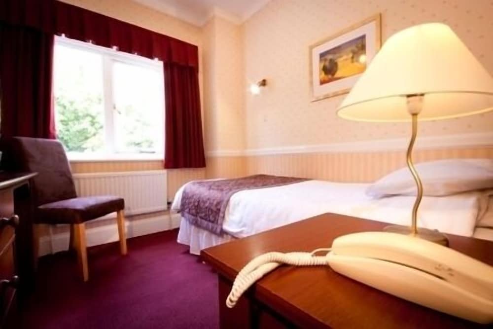 Фото Sure Hotel by Best Western Reading