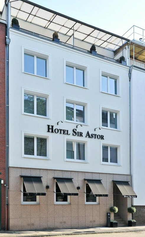Гостиница Hotel Sir & Lady Astor в Дюссельдорфе