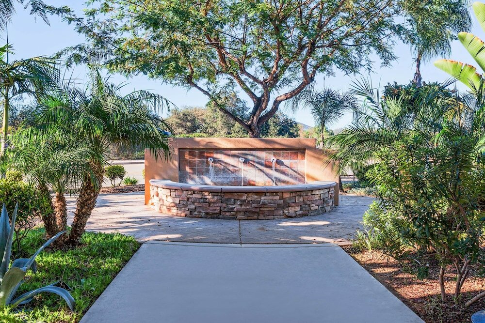 Фото Hampton Inn San Marcos, Ca