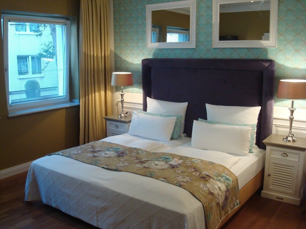 Фото Hotel Sir & Lady Astor