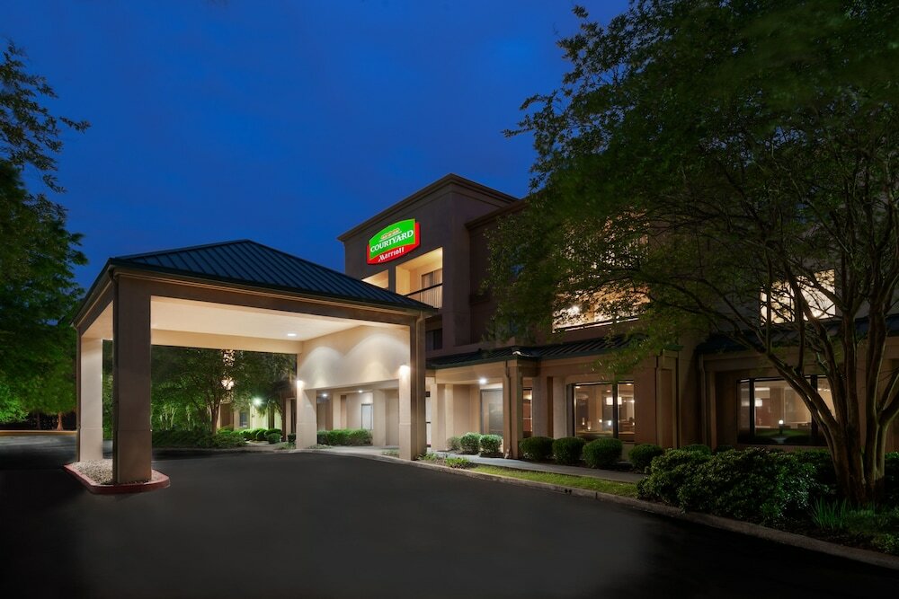 Фото Courtyard by Marriott Lafayette Airport