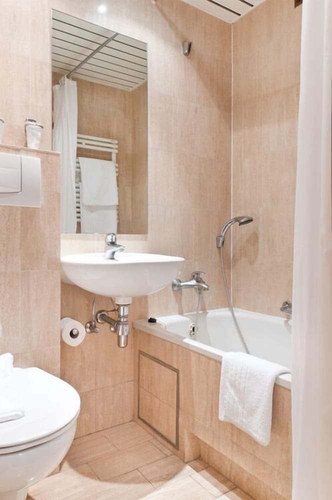 Фото Queen Anne Hotel