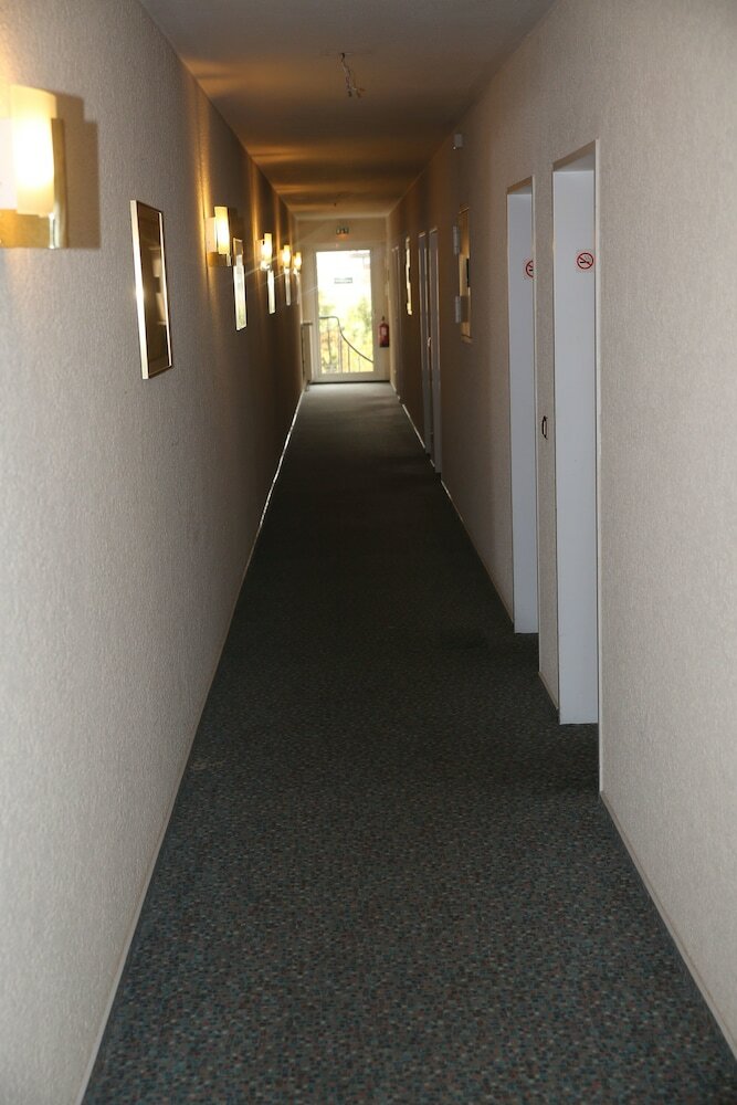 Фото Confour Hotel