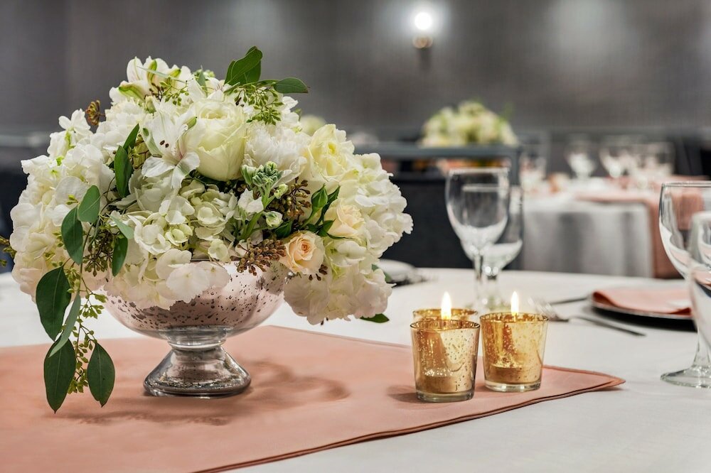 Фото Sheraton Madison Hotel