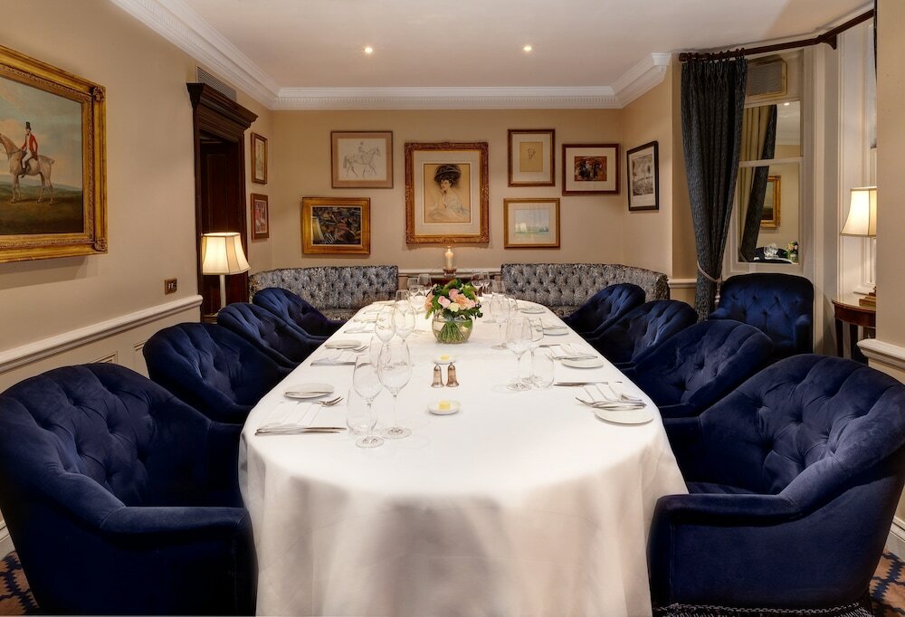Фото Dukes London
