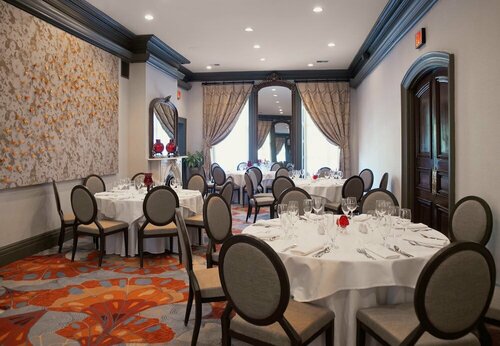 Гостиница Morrison Clark Historic Inn в Вашингтоне