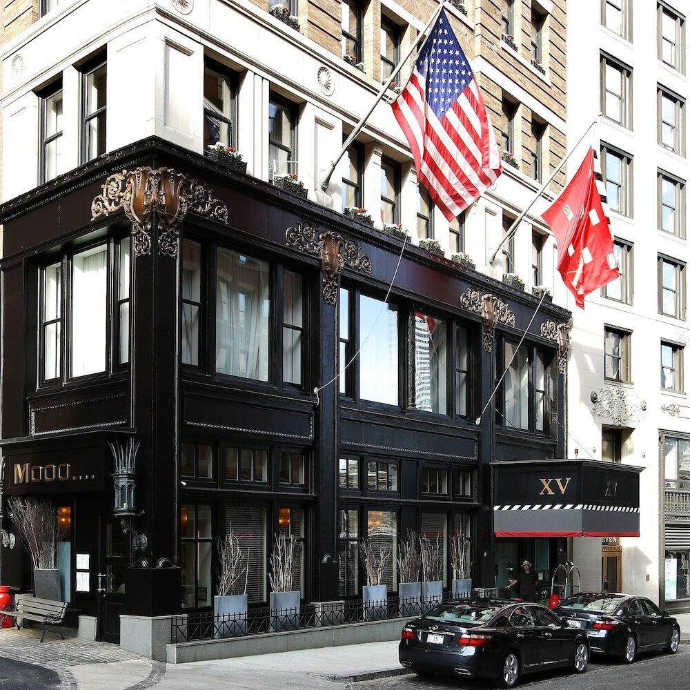 Фото отеля 1