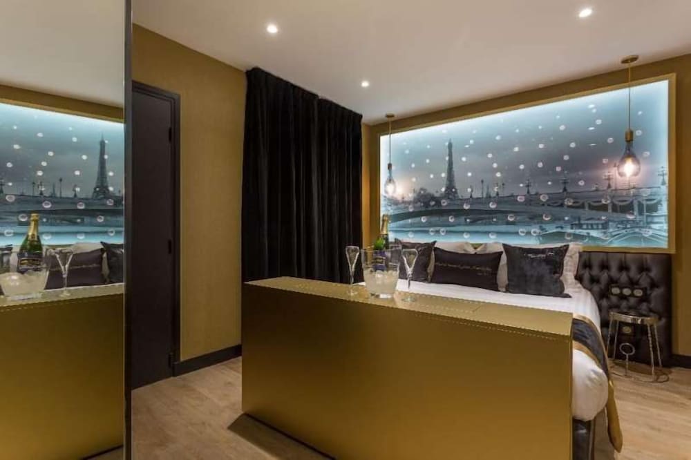 Фото Hotel Les Bulles de Paris 
