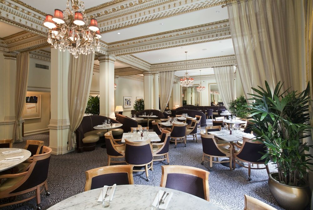 Фото Hotel deLuxe