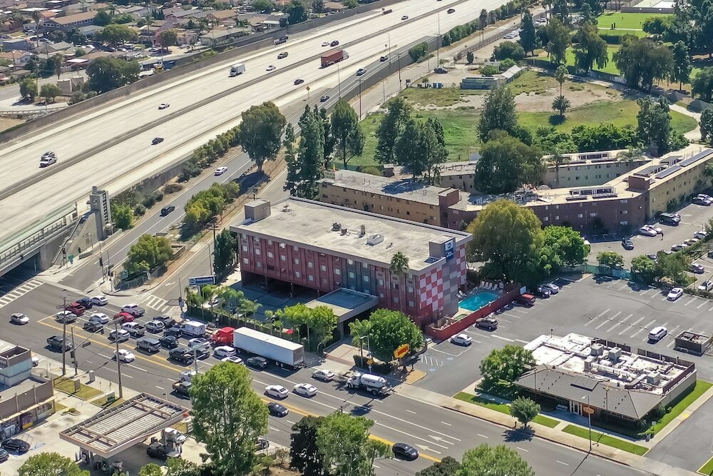 Фото Best Western Los Angeles Worldport Hotel