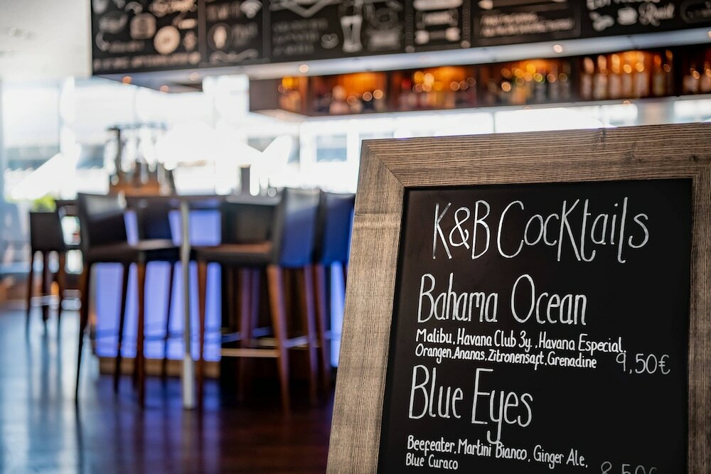 Фото Courtyard by Marriott Linz