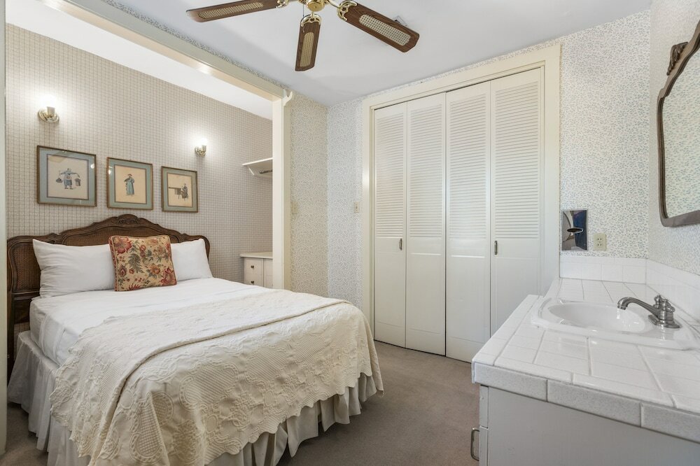 Фото The Crystal River Inn