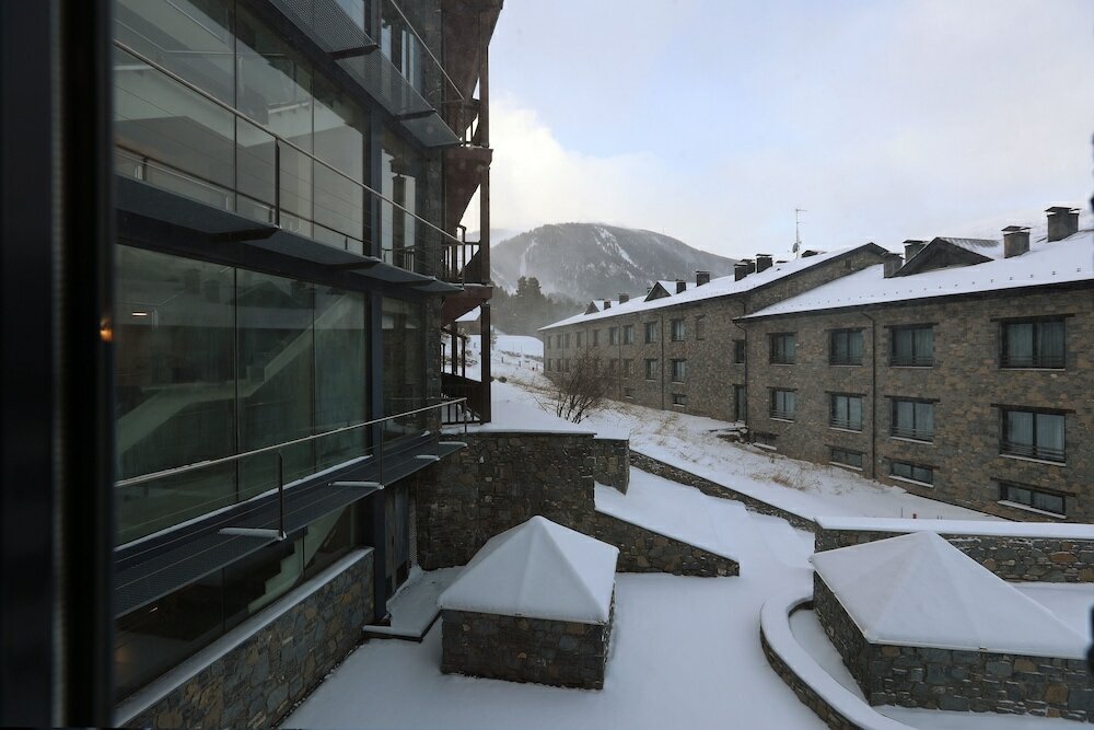 Фото Hotel Guitart la Molina Aparthotel & SPA