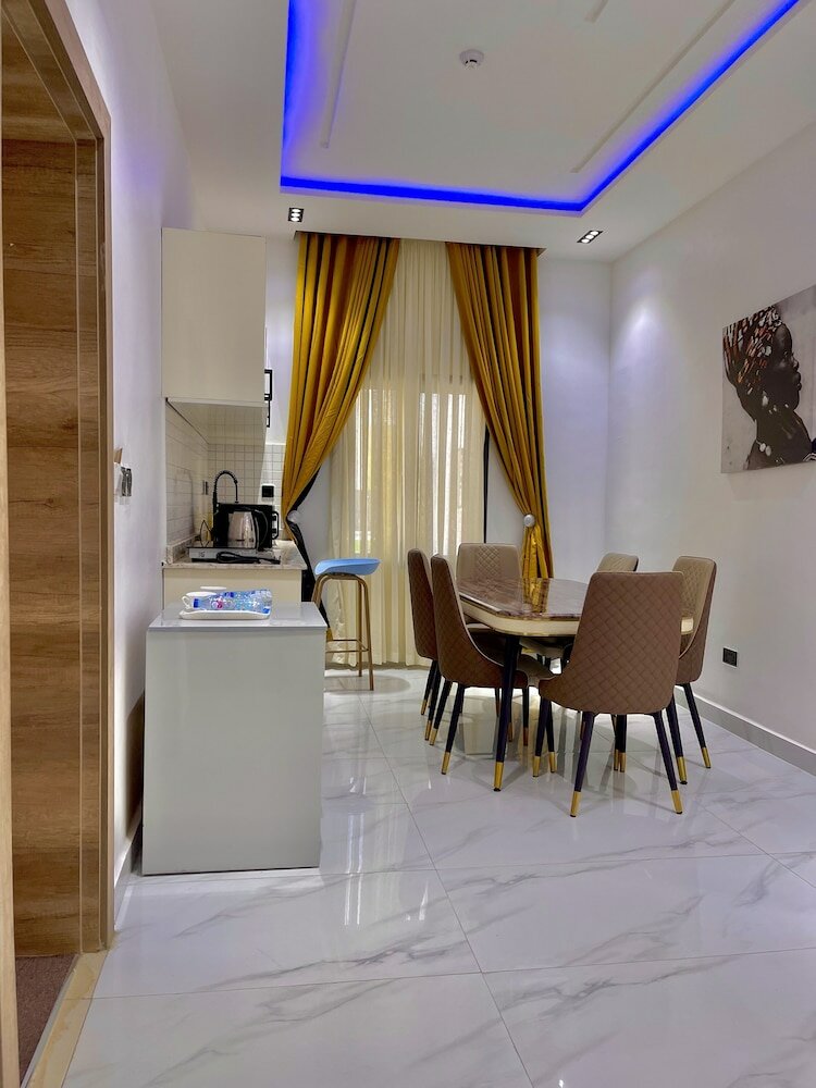 Фото Lisa Suites