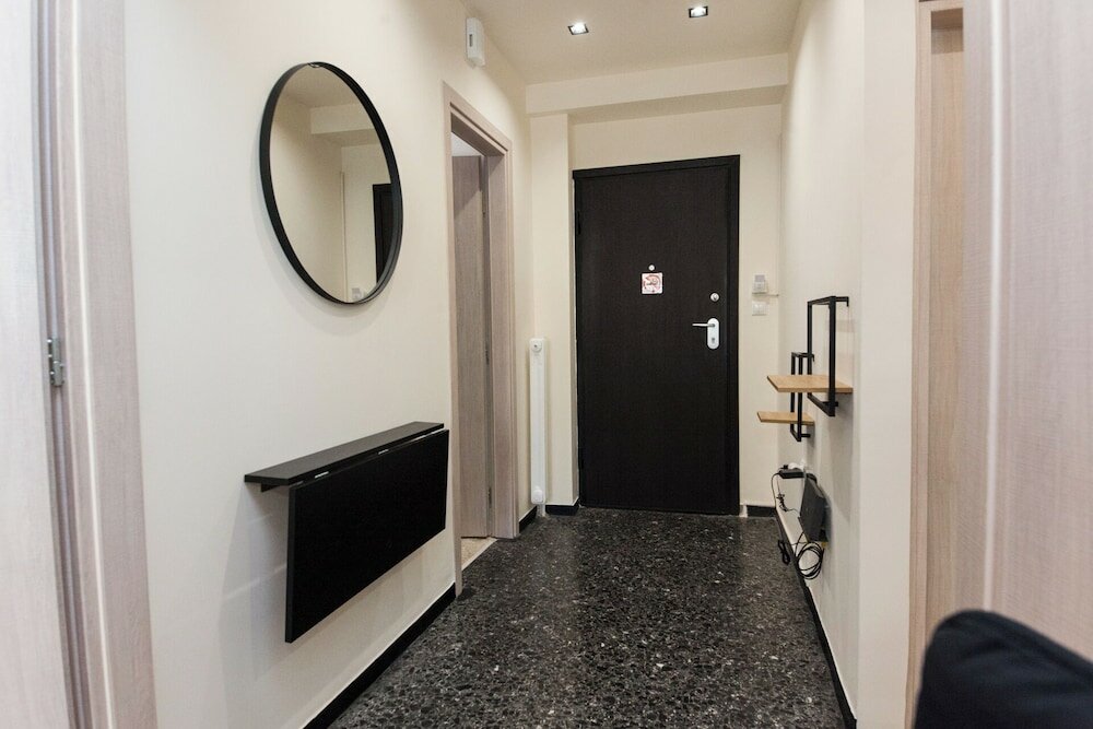 Фото Modern Greek Living Apt in Dafni Athens