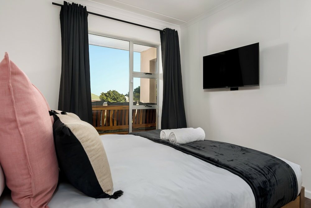 Фото Valencia 54 Big Bay Beach Club