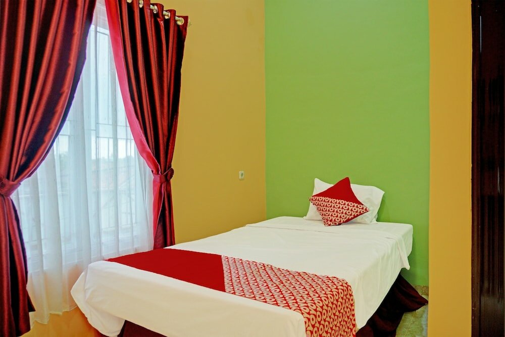 Фото Oyo 92293 Pahala Residence