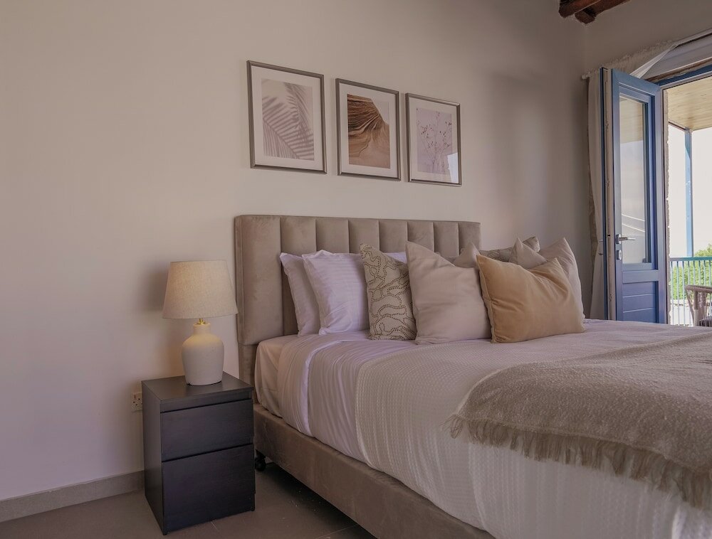 Фото Phaedrus Living Peristerona Traditional Maisonette