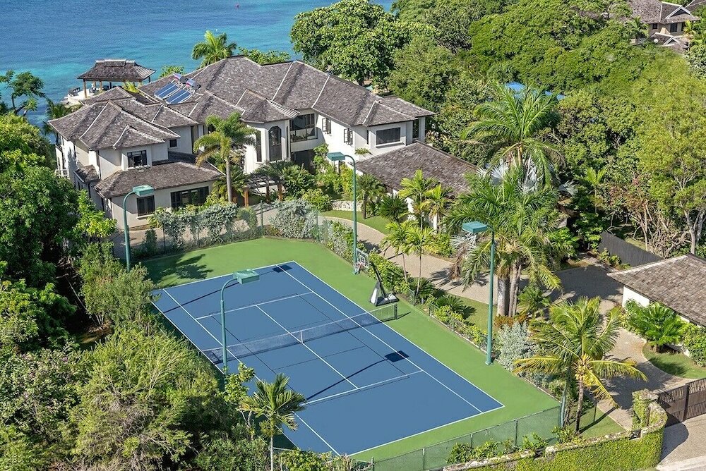 Фото Glamorous 7 Br Villa with Private Pool