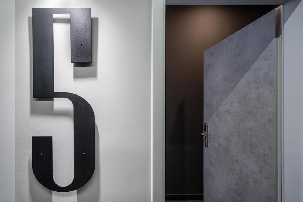 Фото Vaci Boutique Loft Suites by Bqa