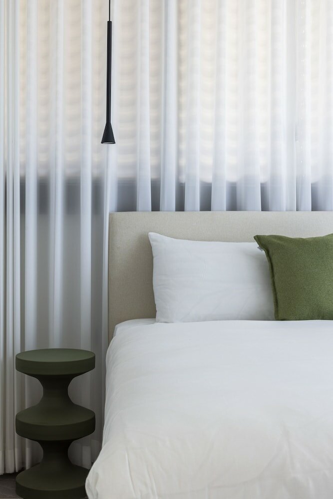 Фото Skyline Serenity by tlv2rent