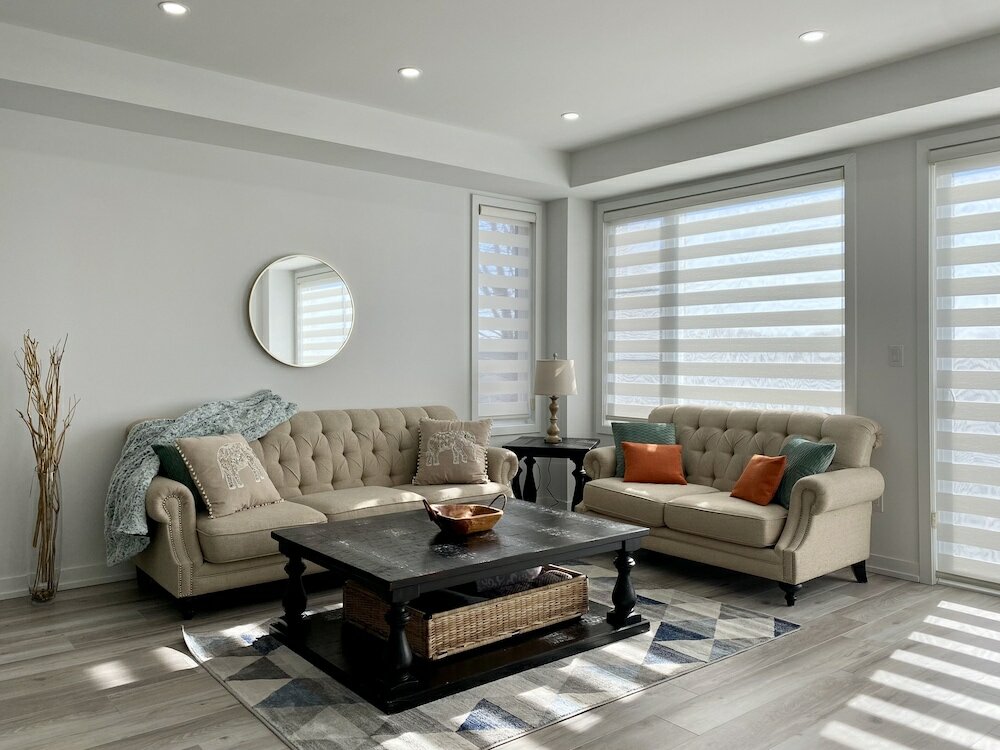 Фото Luxurious Waterfront Residence