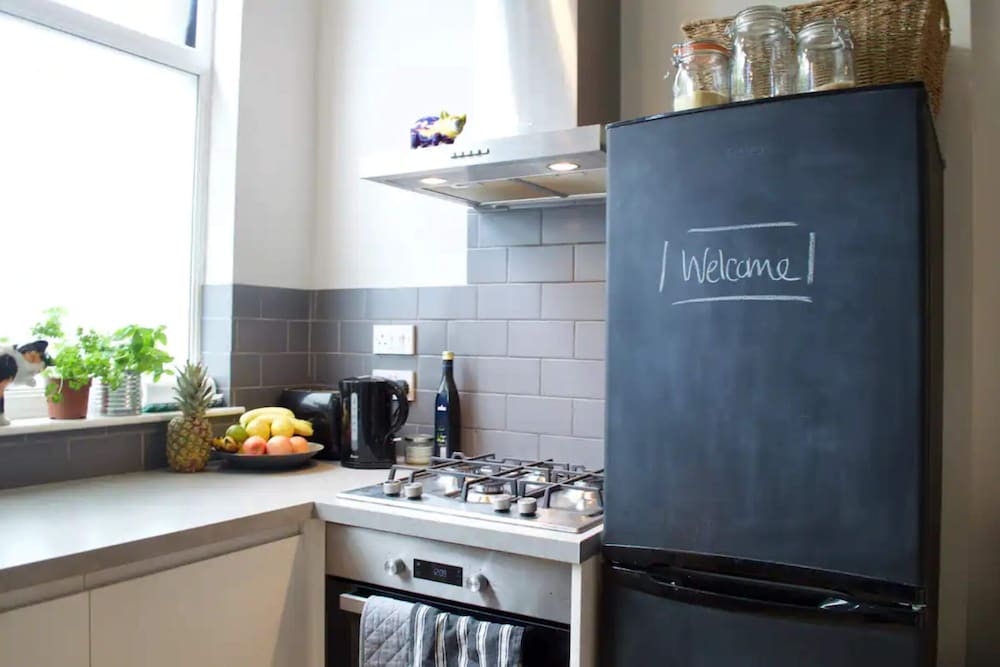 Фото Modern 1bd Flat in Edinburgh