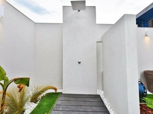 Гостиница 4 Elements Earth Sea Side Luxury Suites