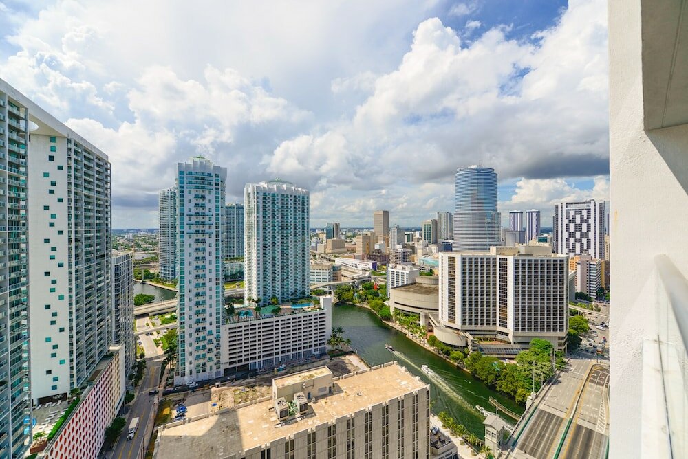 Фото Icon Tower 3