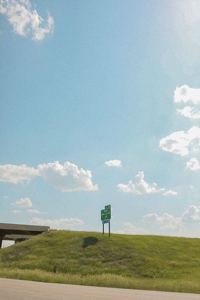 Фото The Redwood Motel