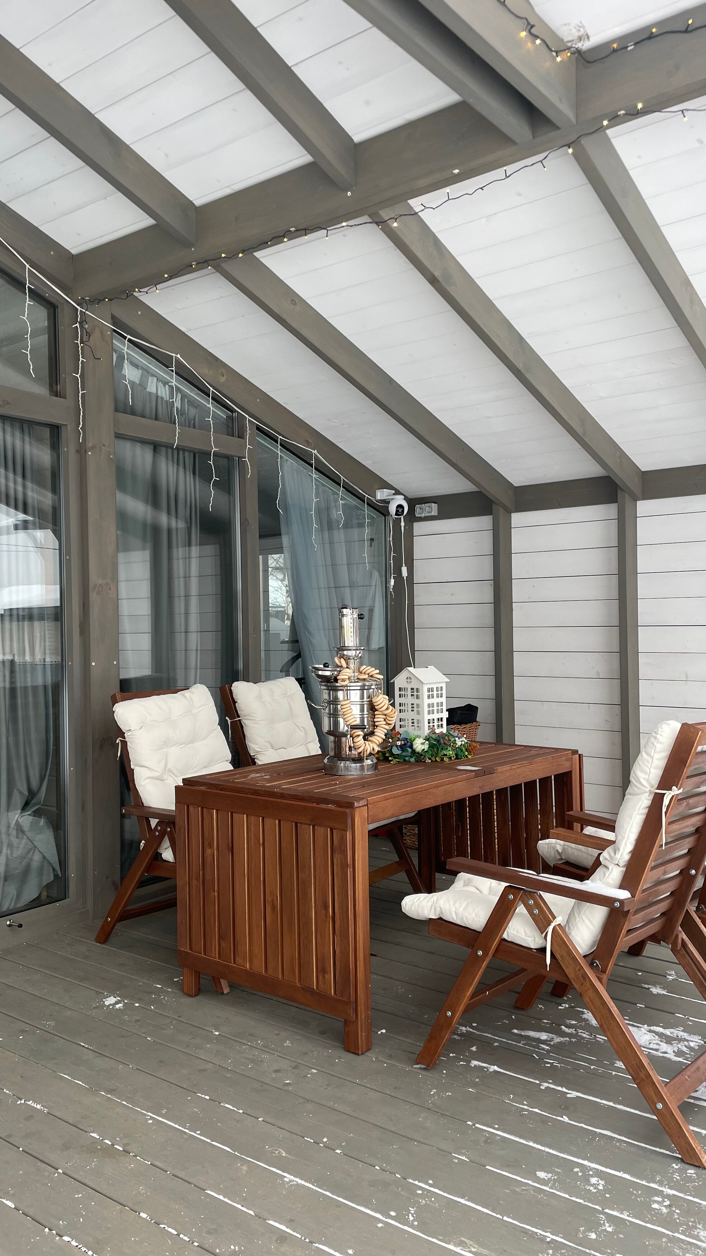 Фото Two House River