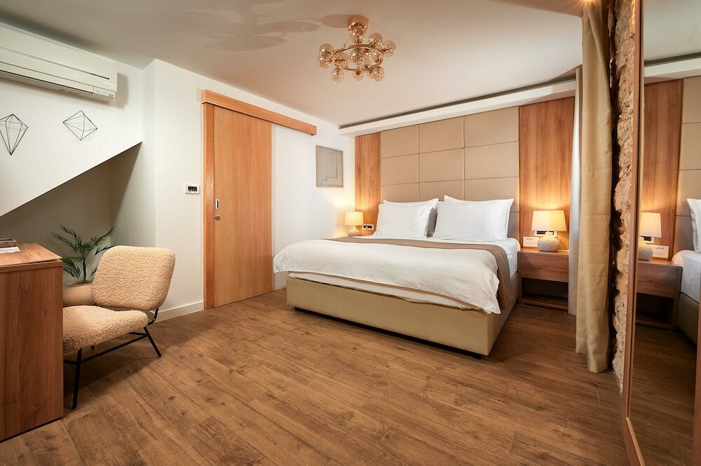 Фото Ibella Luxury Rooms