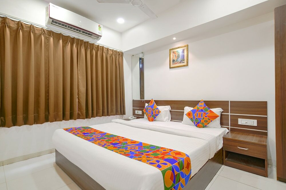 Фото Fabhotel Regal Regency