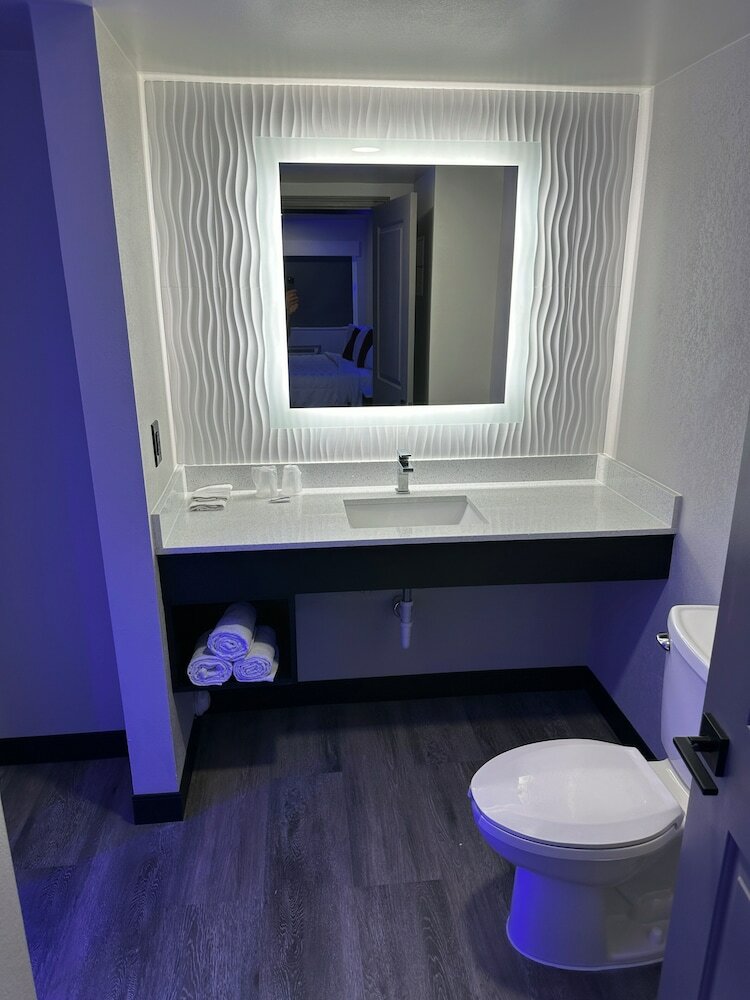 Фото Imperial Suites