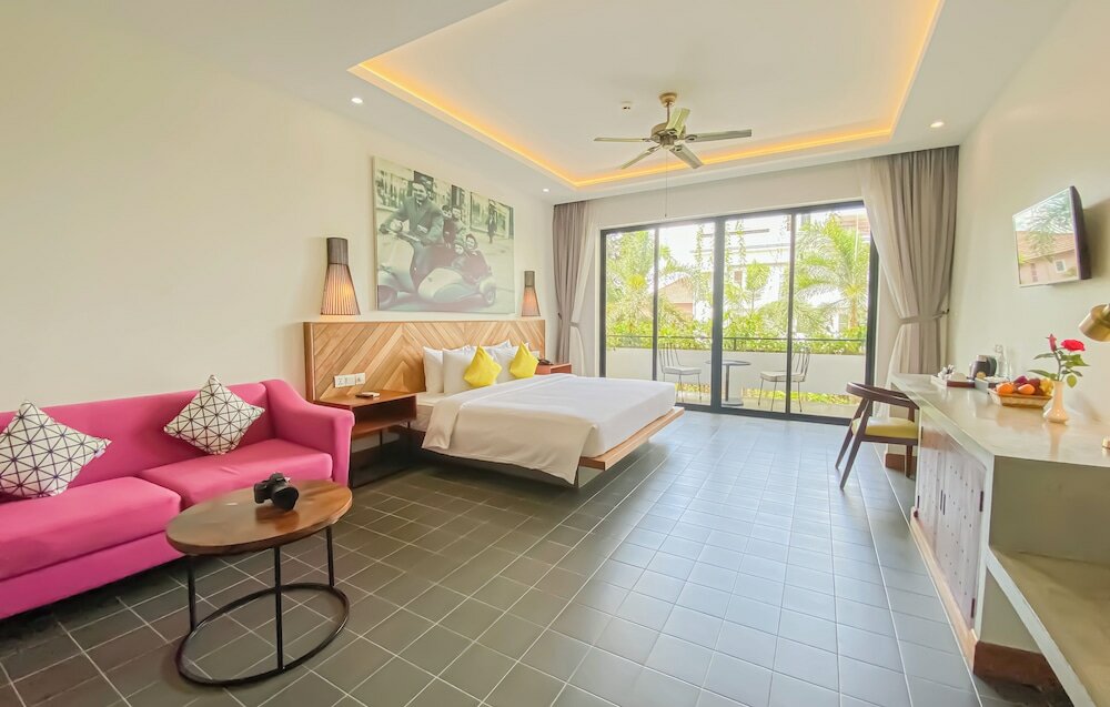 Фото Grand Yard La Residence