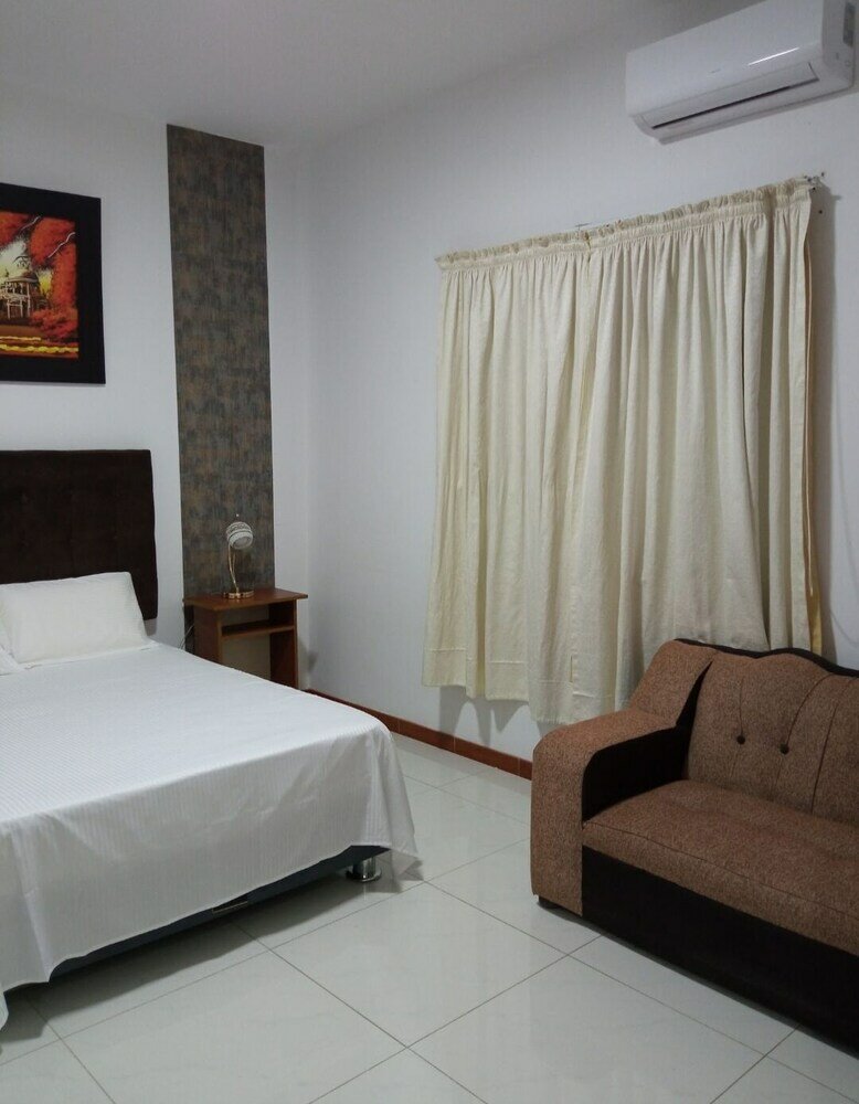 Фото Deluxe Hotel Talara