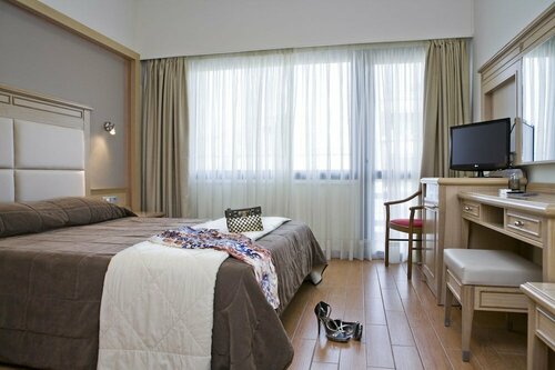 Гостиница Parnon Hotel в Афинах