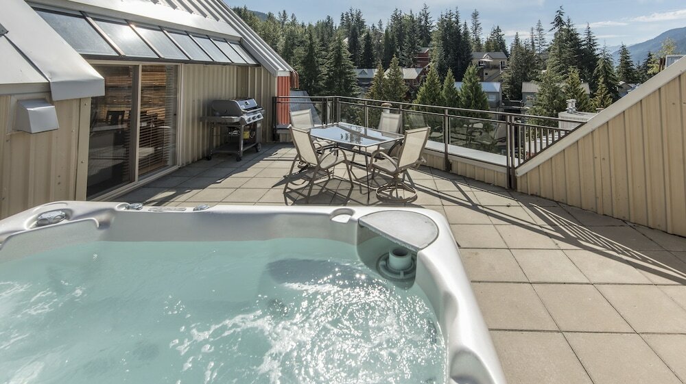 Фото Whistler Vacation Club at Lake Placid Lodge