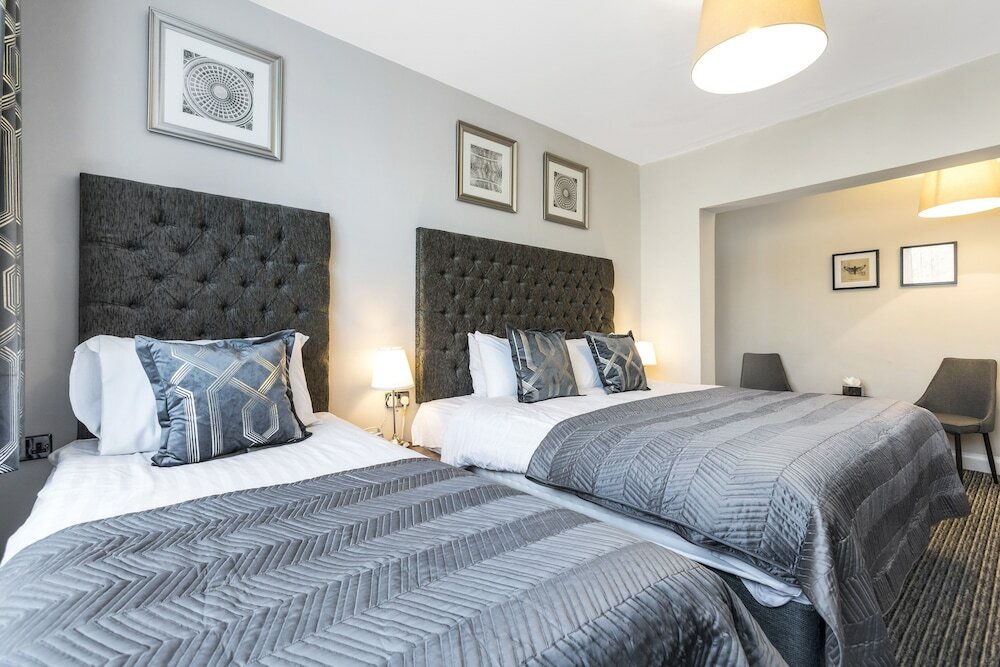 Фото Martel Guest House