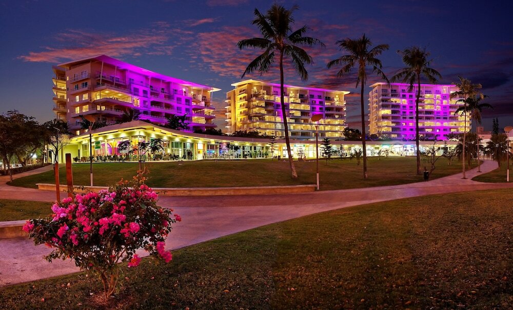 Фото Hilton Noumea La Promenade Residences