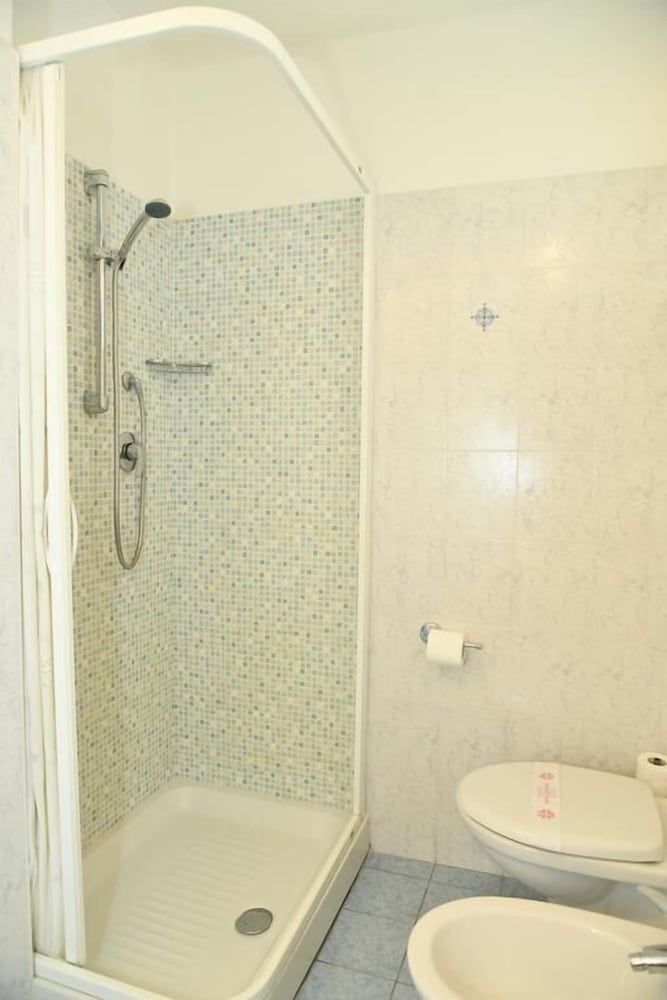 Фото Hotel Villa Rosa