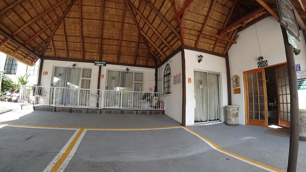 Фото Blue Diamond Lodge