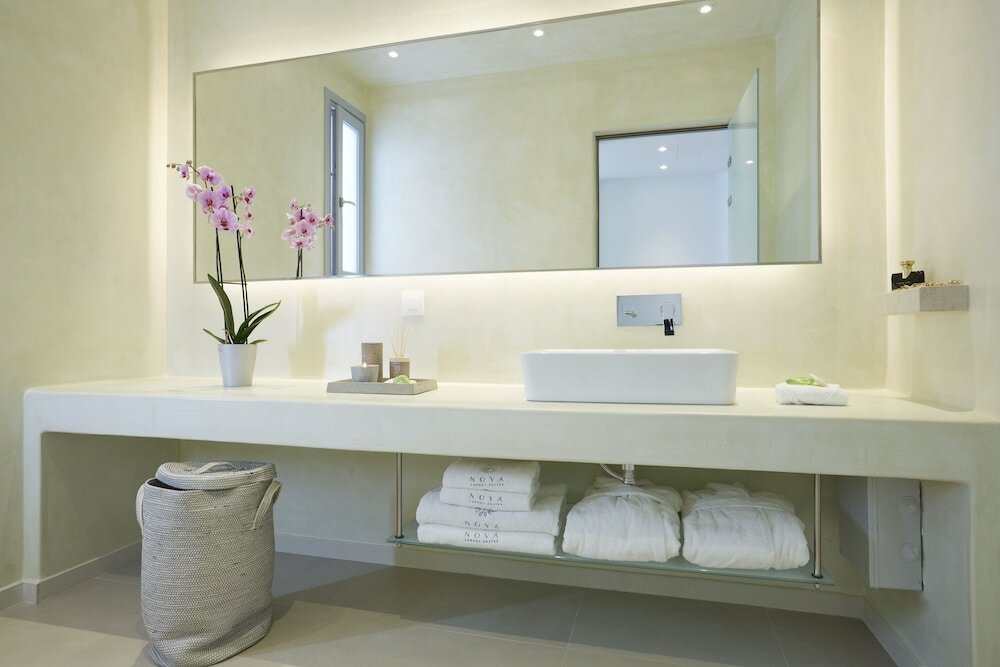 Фото Nova Luxury Suites