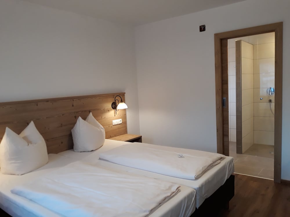 Фото Hotel Jagdhof